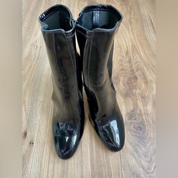 Aldo Faux Patent Leather Heel Boots Black Shiny Sock Booties Women’s 10 EUC - Picture 3 of 7